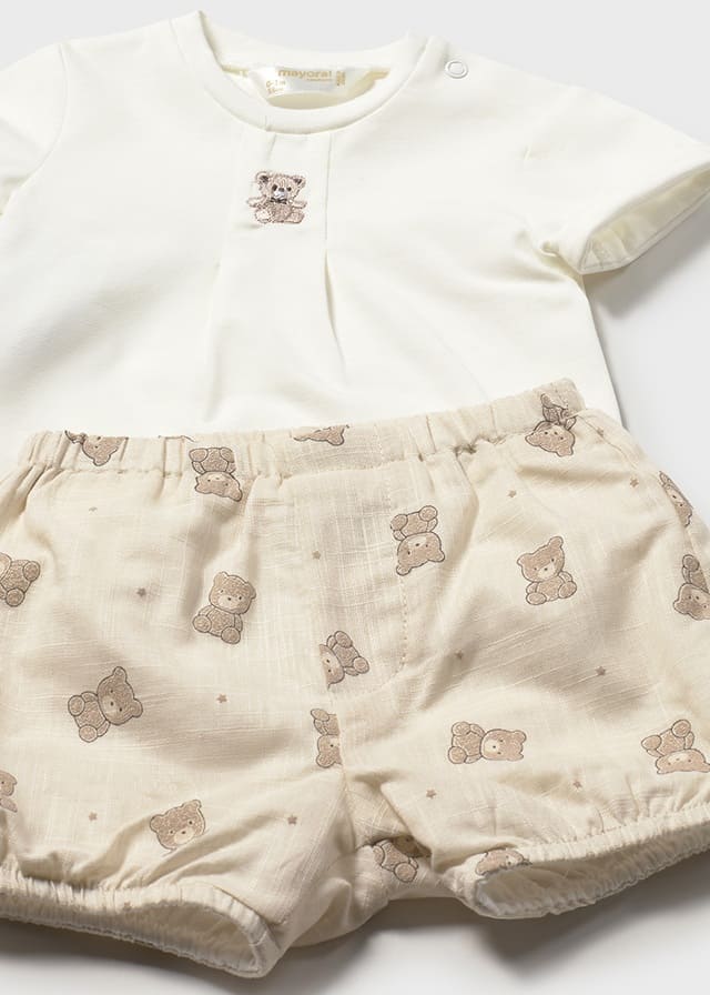 Conj. pantalon corto camiseta
