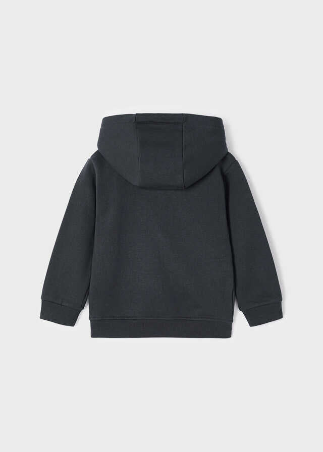 Pullover aplique engomado