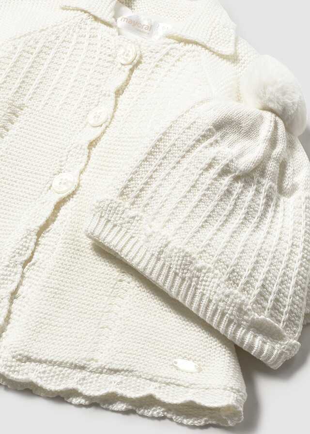 Abrigo y gorro tricot