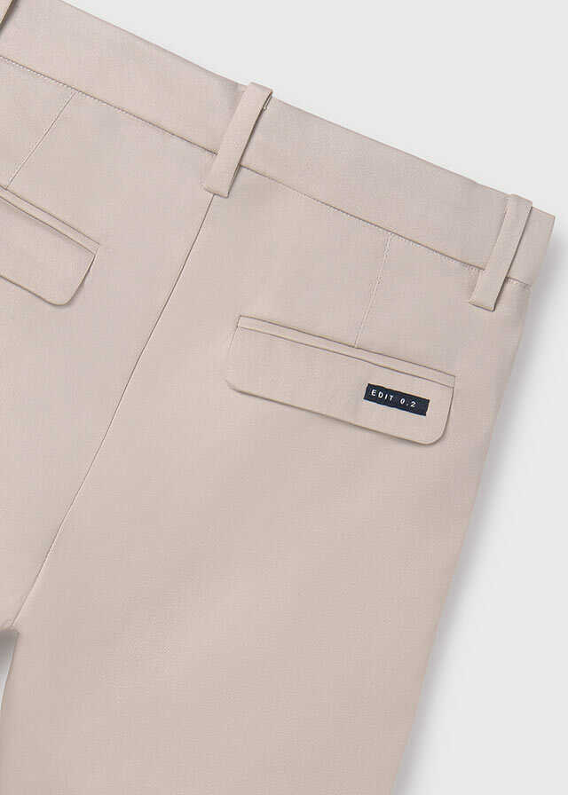 Bermuda slim suiting