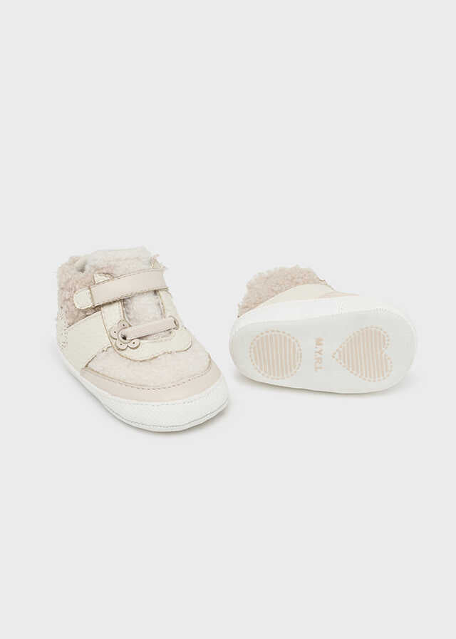Bota deportiva