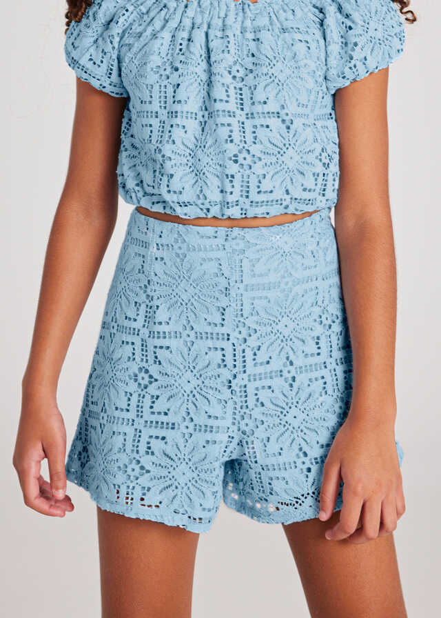Conj. Bluson y Pantalon corto encaje