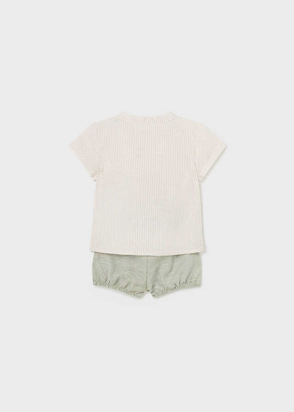 Conj. pantalon corto y camisa