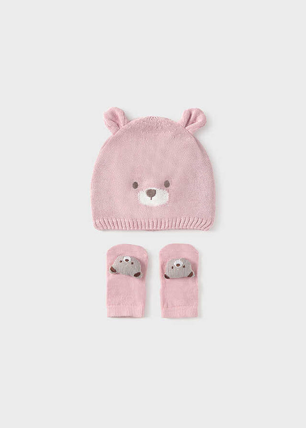 Gorro y calcetin tricot