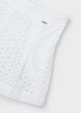 Pantalon corto perforado