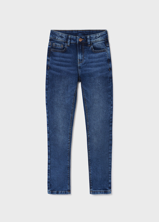 Pant. tejano slim fit básico