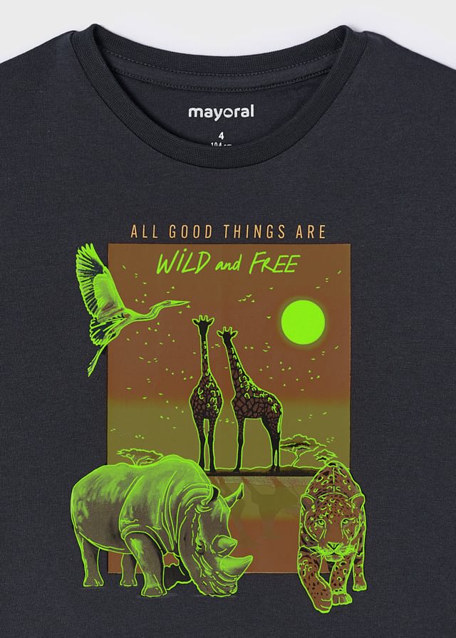 Camiseta glows in the dark